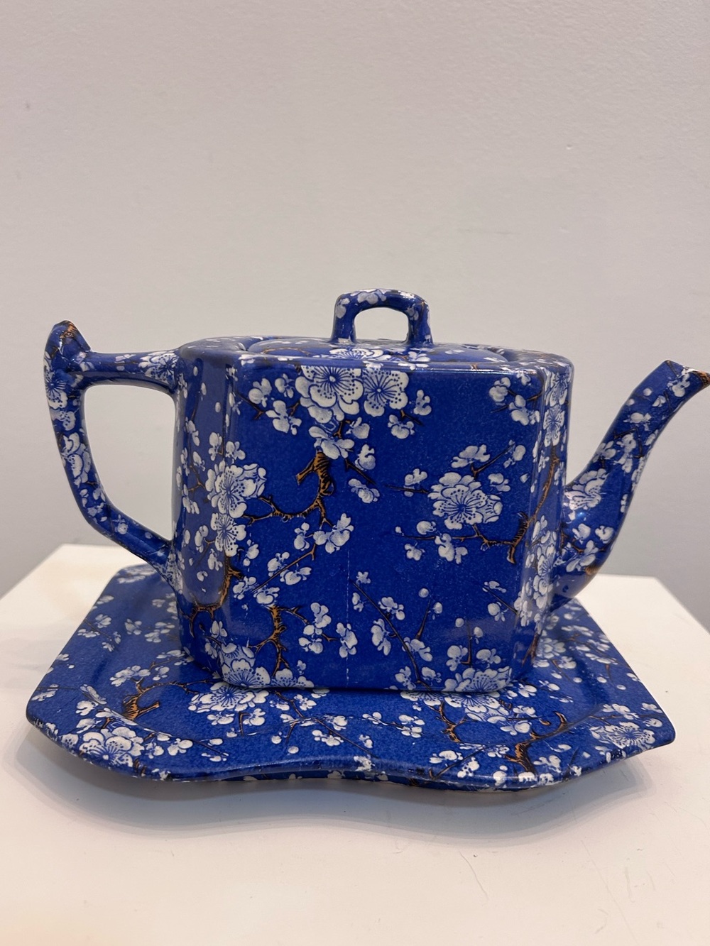 Vintage Wades England Art Deco Blue Prunus Tea Pot with Tray 1920s/30s